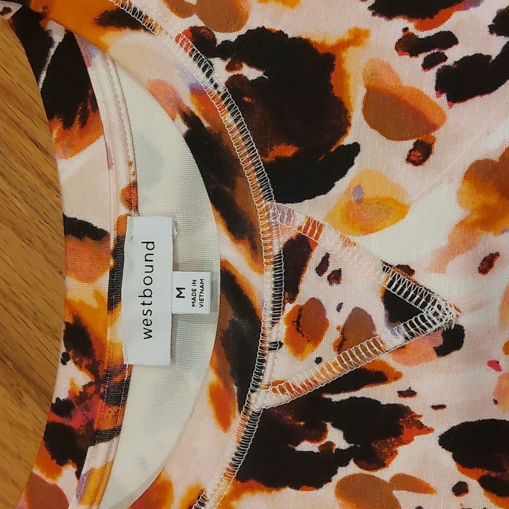 Womens' Multicolor Patterned Top - Picture 6 of 9